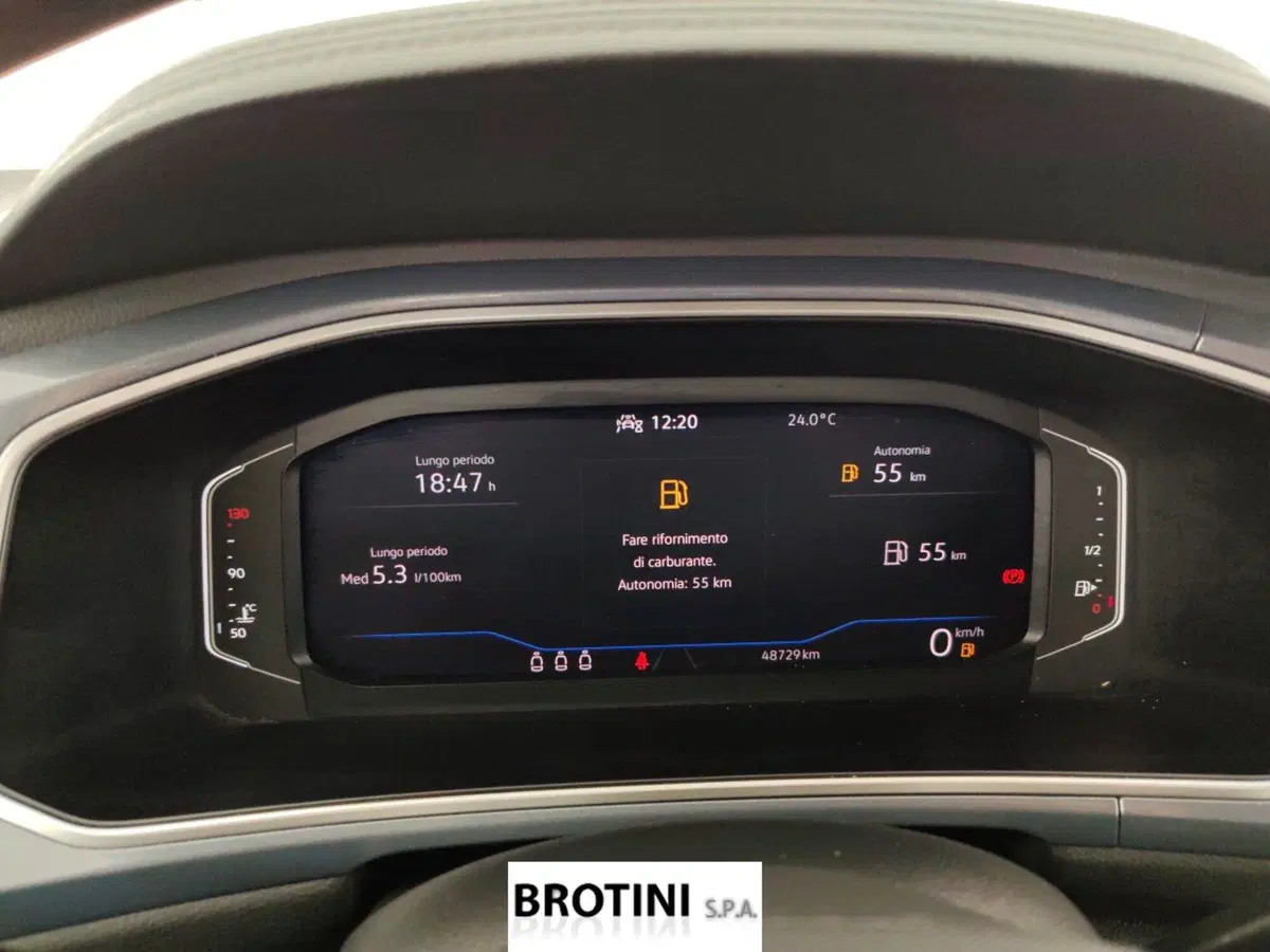 Volkswagen T-Roc usata a Massa-Carrara (13)