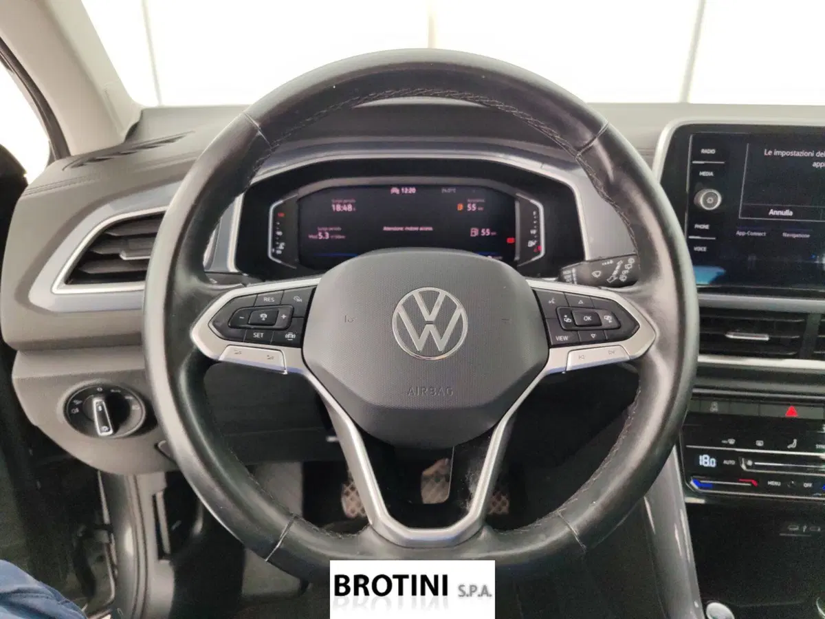 Volkswagen T-Roc usata a Massa-Carrara (14)
