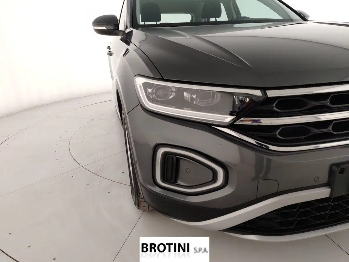 Volkswagen T-Roc usata a Massa-Carrara (5)