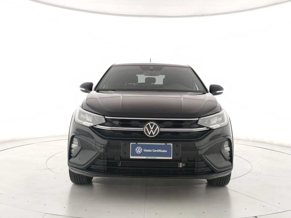 Volkswagen Taigo usata a Napoli (2)