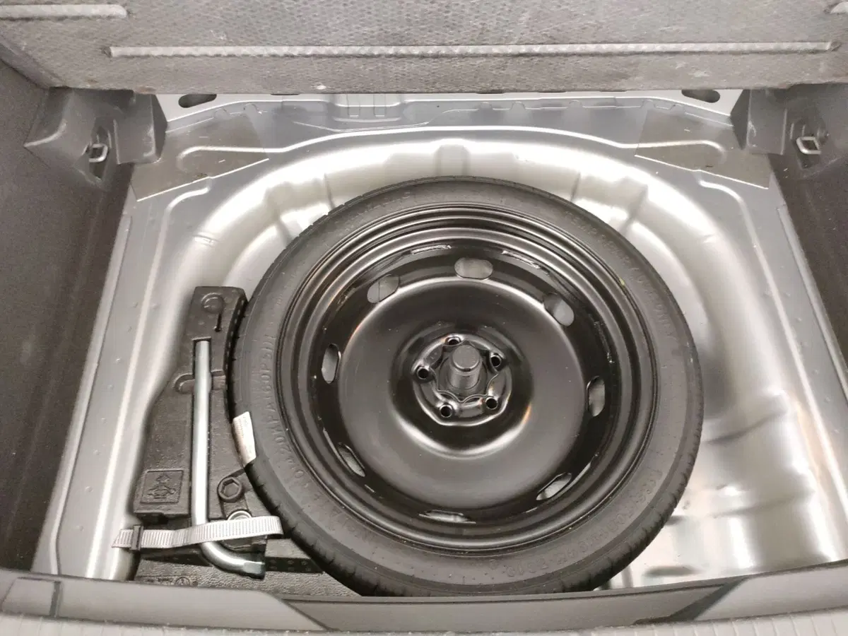 Volkswagen T-Roc usata a Napoli (20)