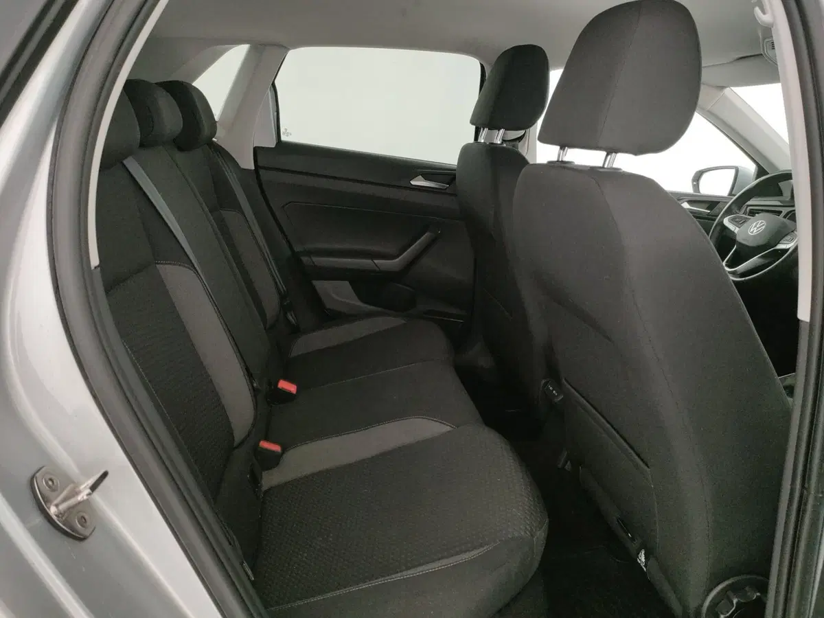 Volkswagen Polo usata a Napoli (8)