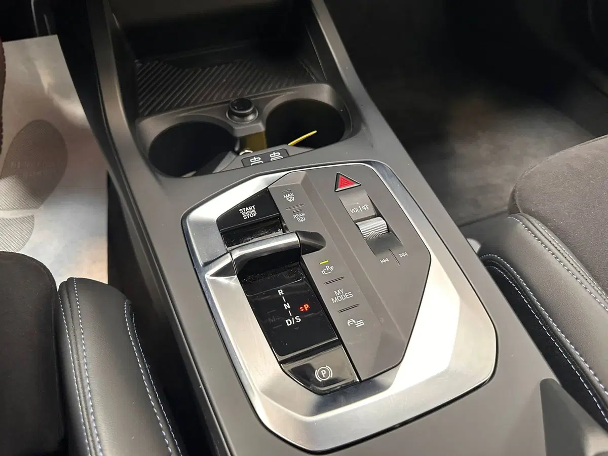 BMW Serie 1 nuova a Cuneo (11)