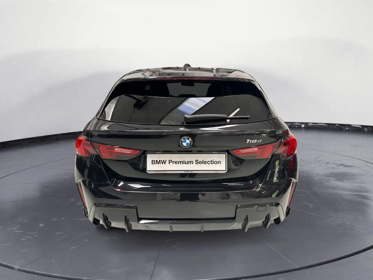BMW Serie 1 nuova a Cuneo (4)