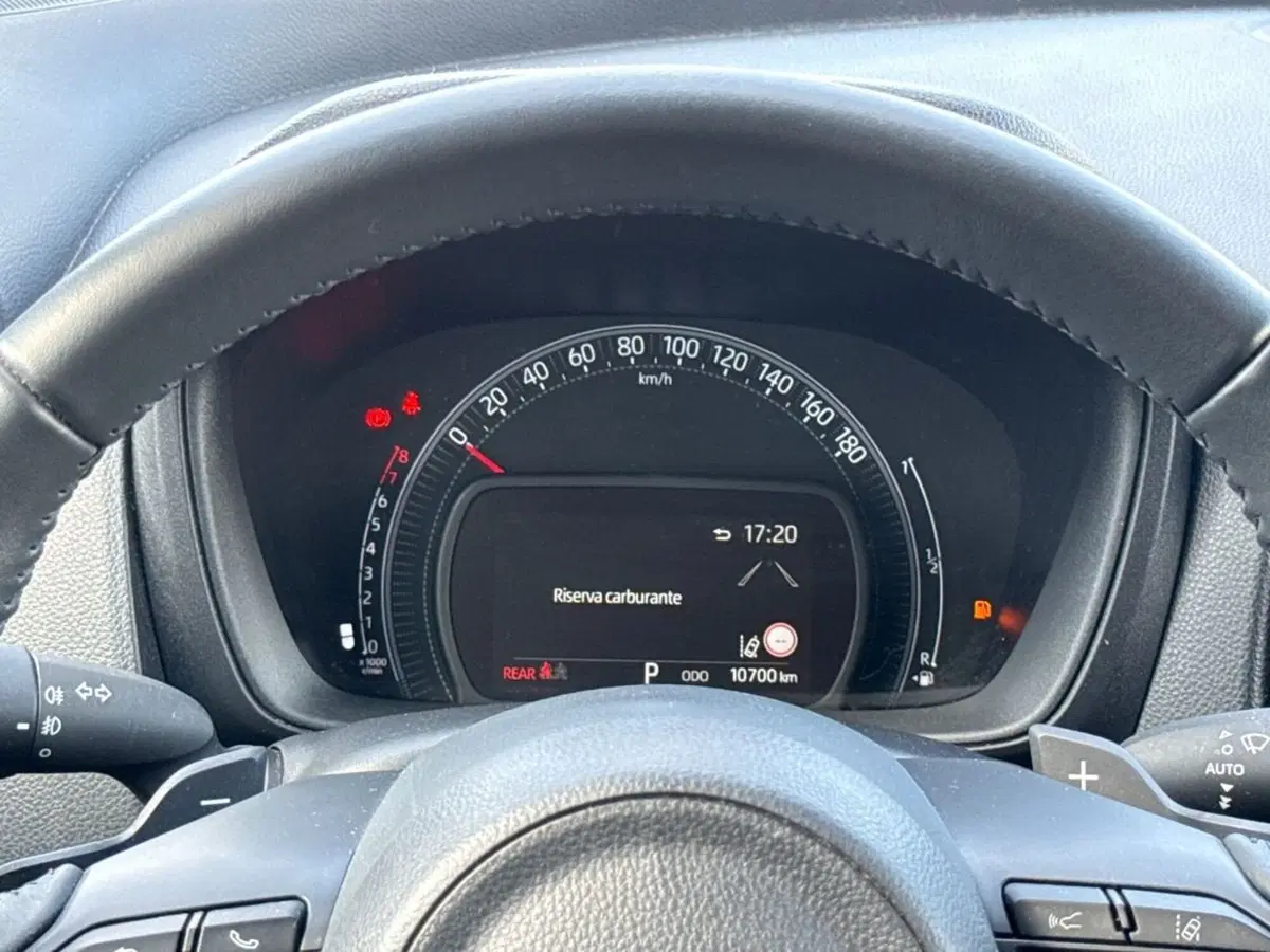 Toyota Aygo X usata a Palermo (9)