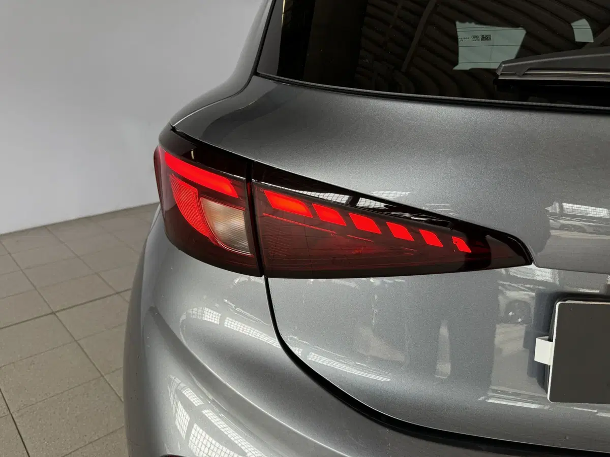 Mg MG3 nuova a Milano (19)