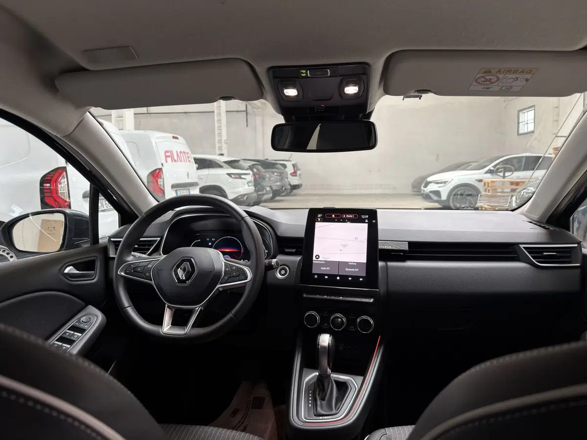 Renault Clio usata a Milano (18)