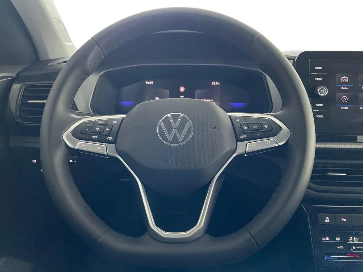Volkswagen T-Cross nuova a Pistoia (10)