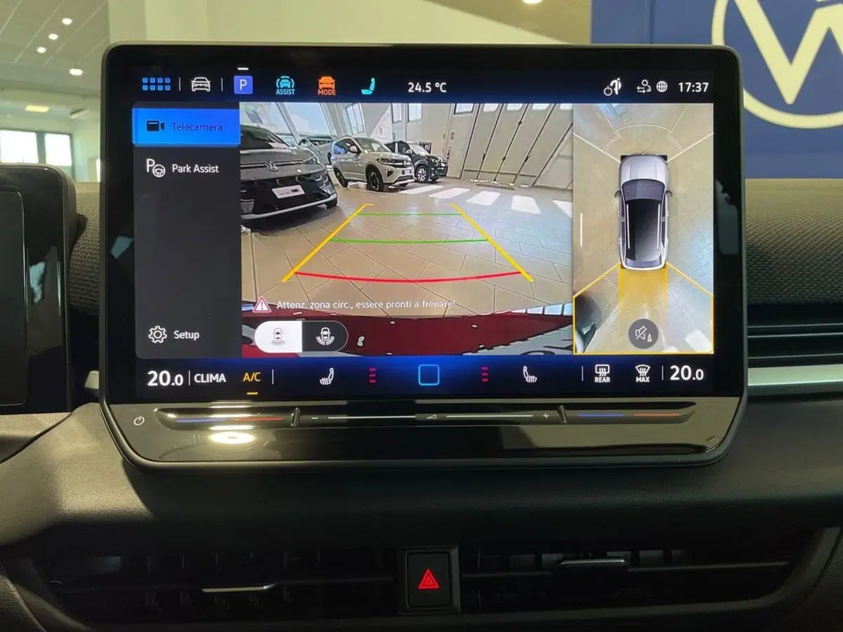 Volkswagen T-Roc usata a Pistoia (17)