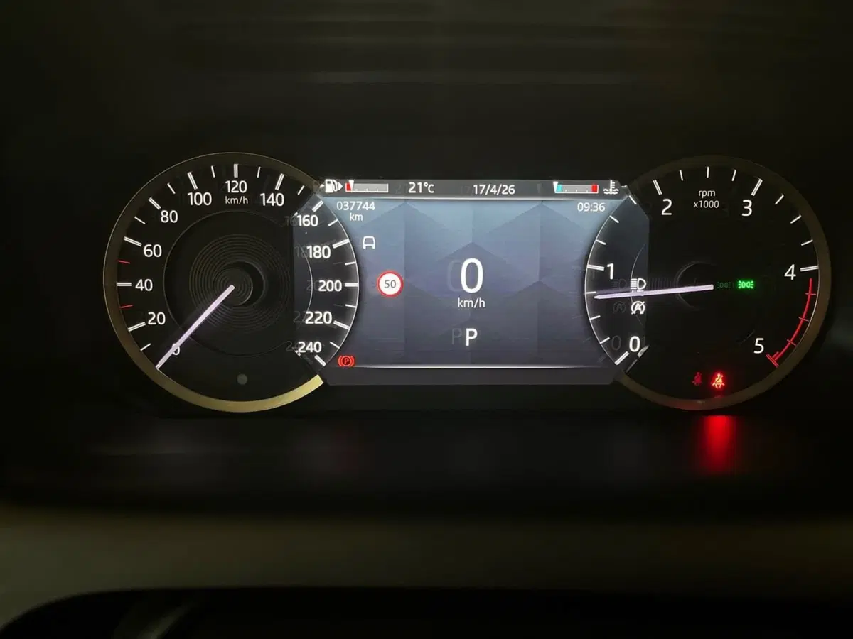 Land Rover Discovery Sport usata a Firenze (13)