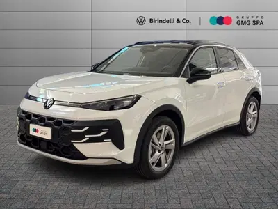 Volkswagen T-Roc 1.5 etsi Life 150cv dsg nuova a Prato