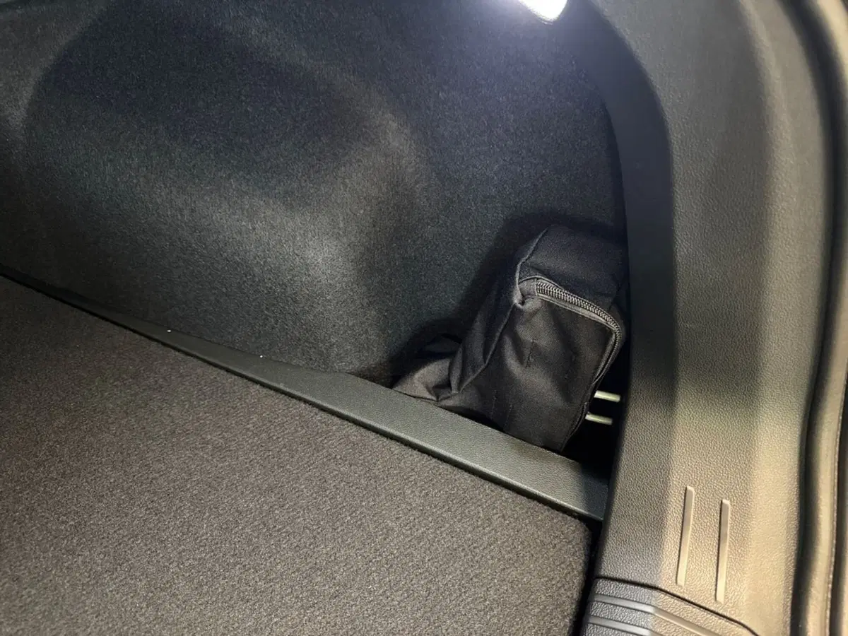 Volkswagen T-Roc nuova a Prato (16)