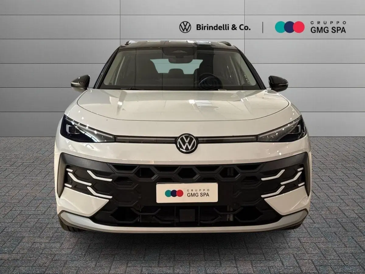 Volkswagen T-Roc nuova a Prato (2)
