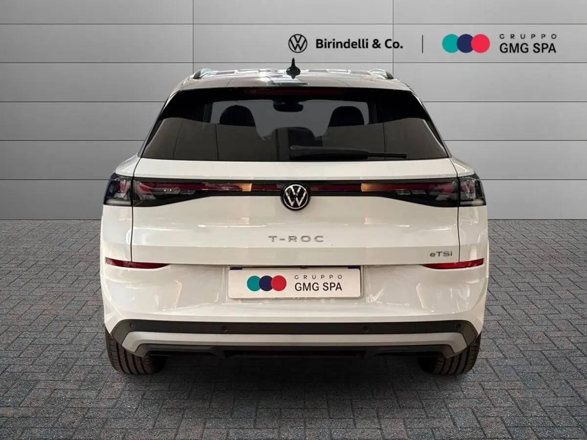Volkswagen T-Roc nuova a Prato (4)