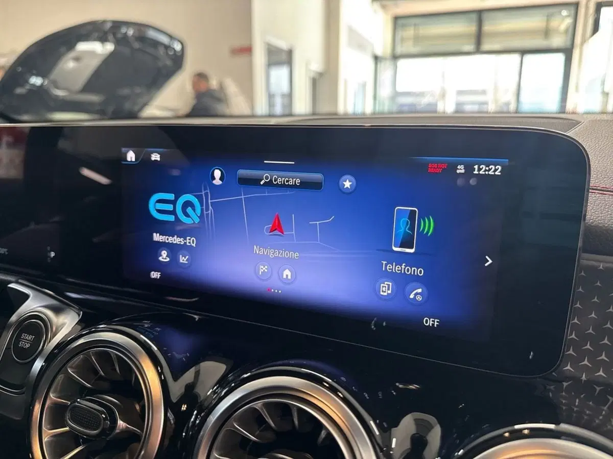 Mercedes-Benz EQB usata a Firenze (12)