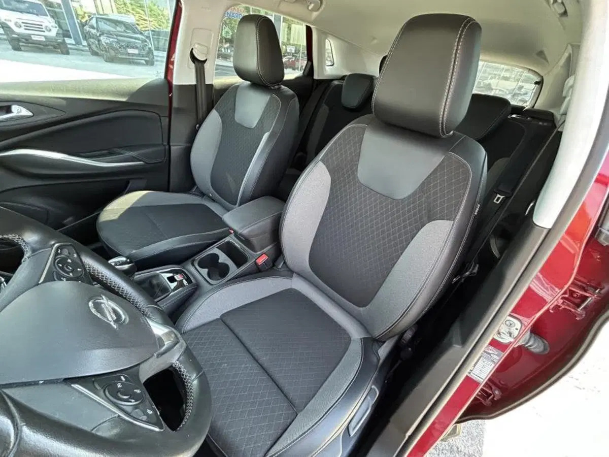 Opel Grandland usata a Cuneo (7)