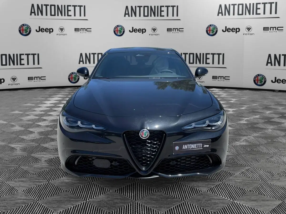 Alfa Romeo Giulia nuova a Ancona (2)