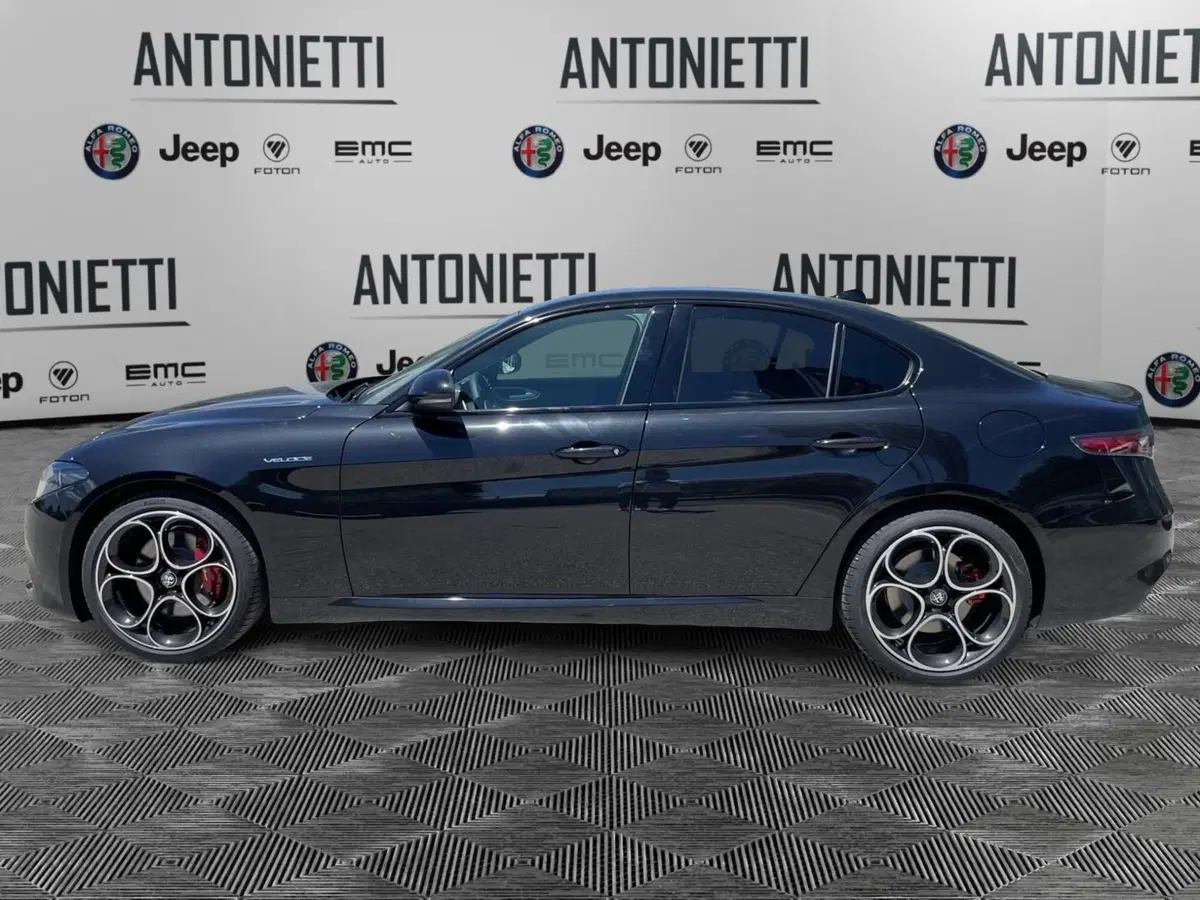 Alfa Romeo Giulia nuova a Ancona (8)