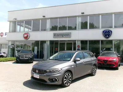 Fiat Tipo Station Wagon Tipo 1.6 Mjt S&amp;S SW Lounge del 2017 usata a San Dona' Di Piave