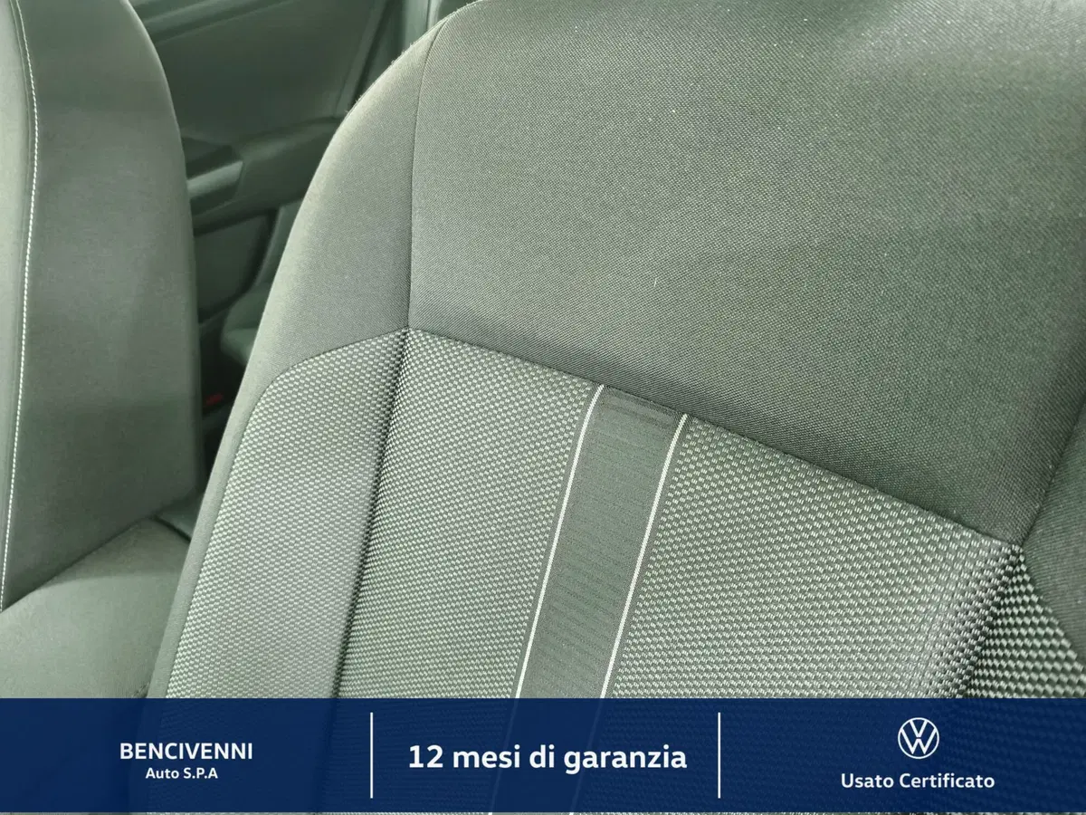 Volkswagen T-Roc usata a Catanzaro (18)