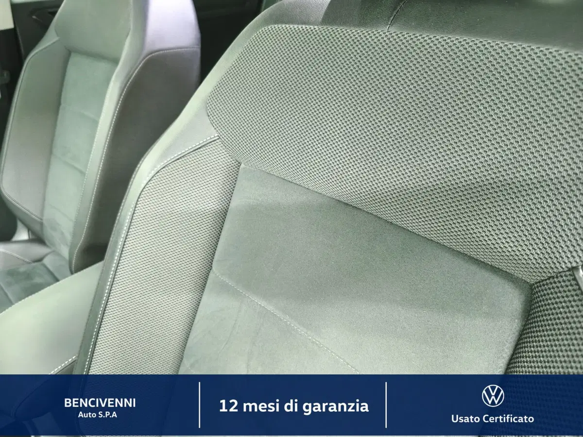 Volkswagen T-Roc usata a Catanzaro (18)