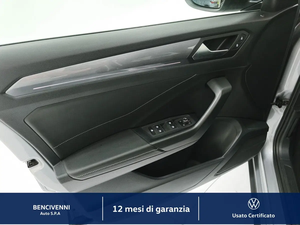 Volkswagen T-Roc usata a Catanzaro (16)