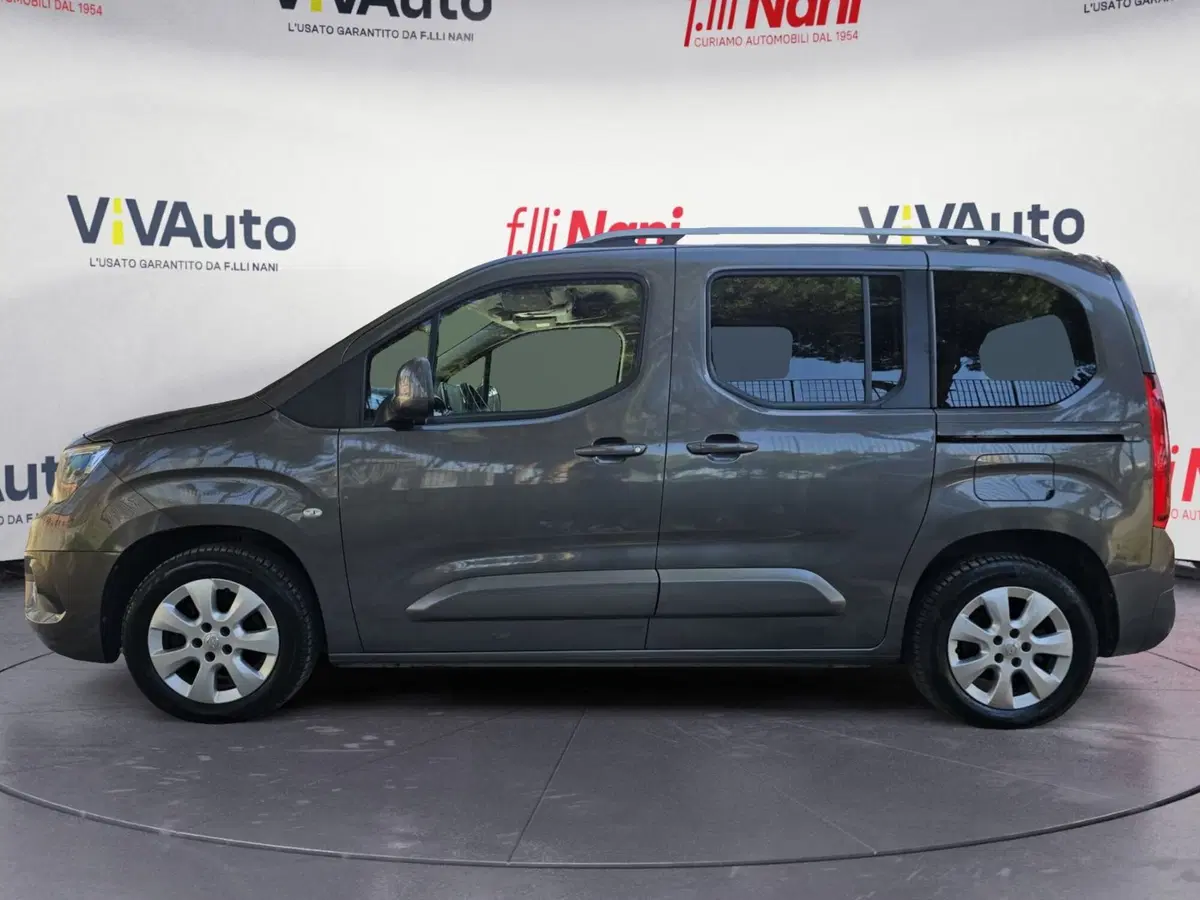 Opel Combo Life usata a Massa-Carrara (7)