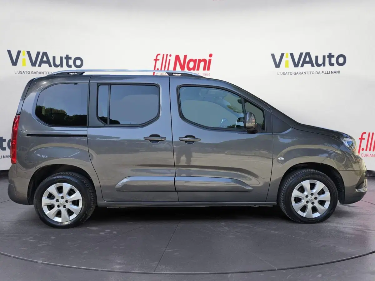 Opel Combo Life usata a Massa-Carrara (8)