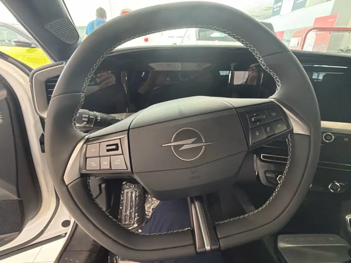 Opel Mokka nuova a Palermo (15)