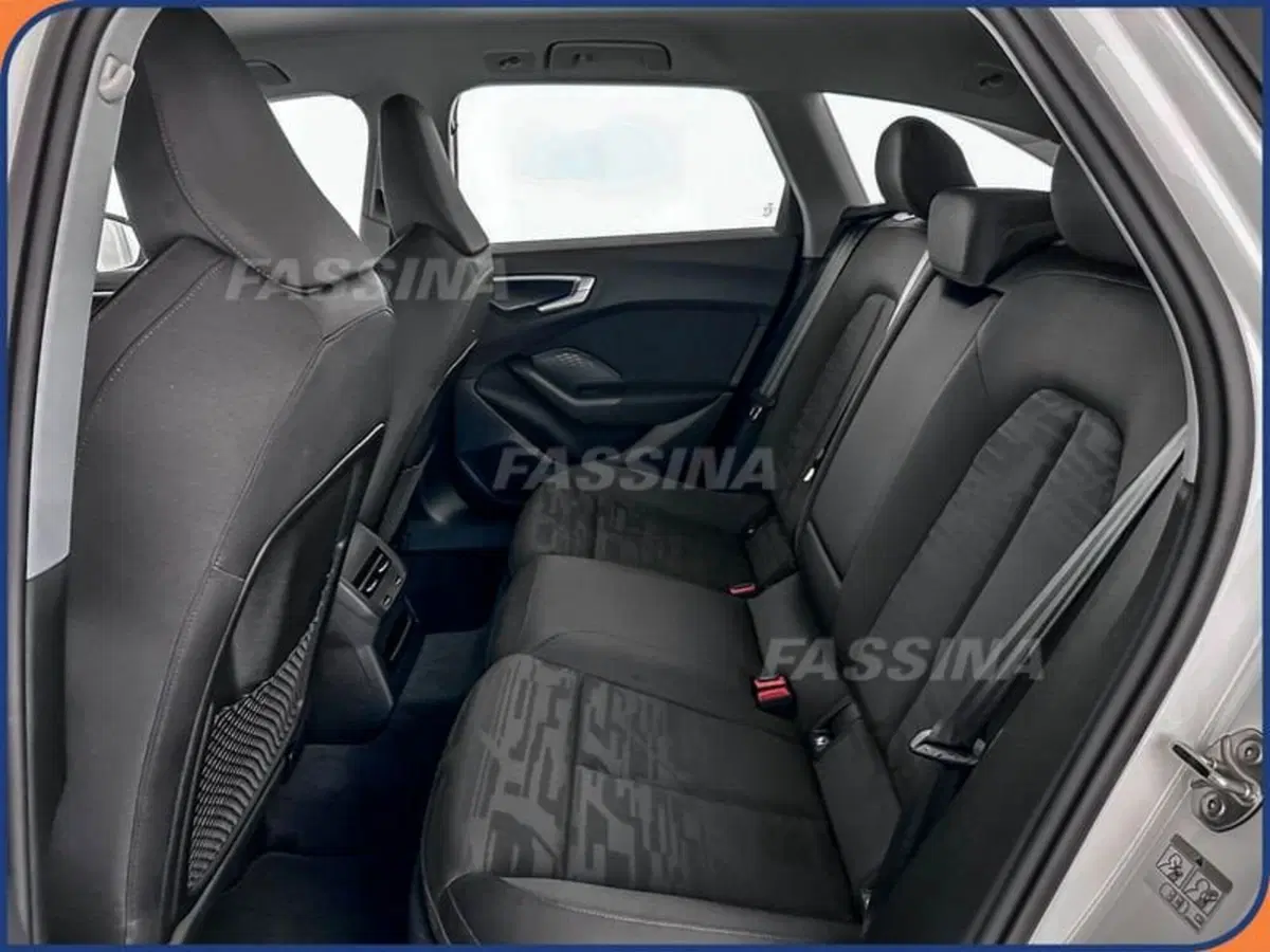 Audi A5 Avant usata a Milano (10)