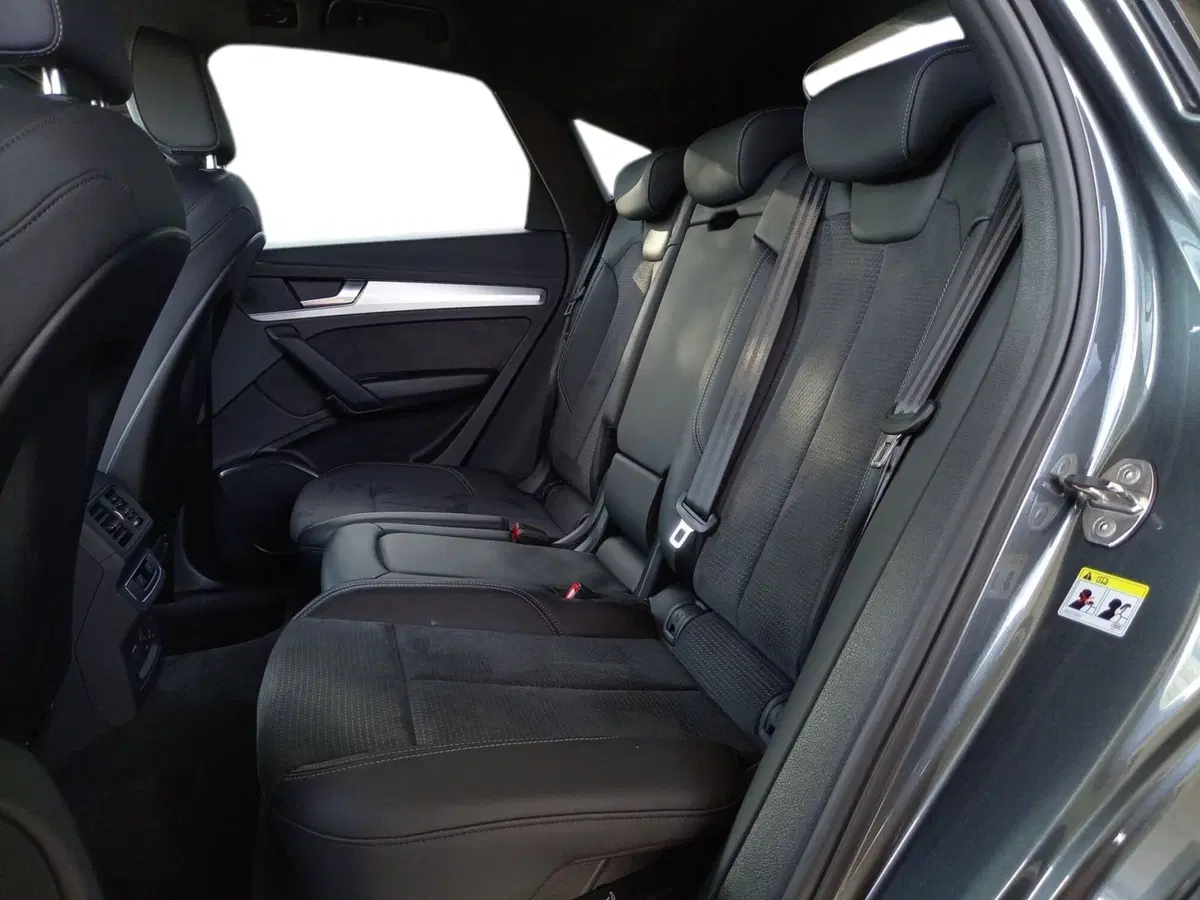 Audi Q5 Sportback usata a Bari (16)