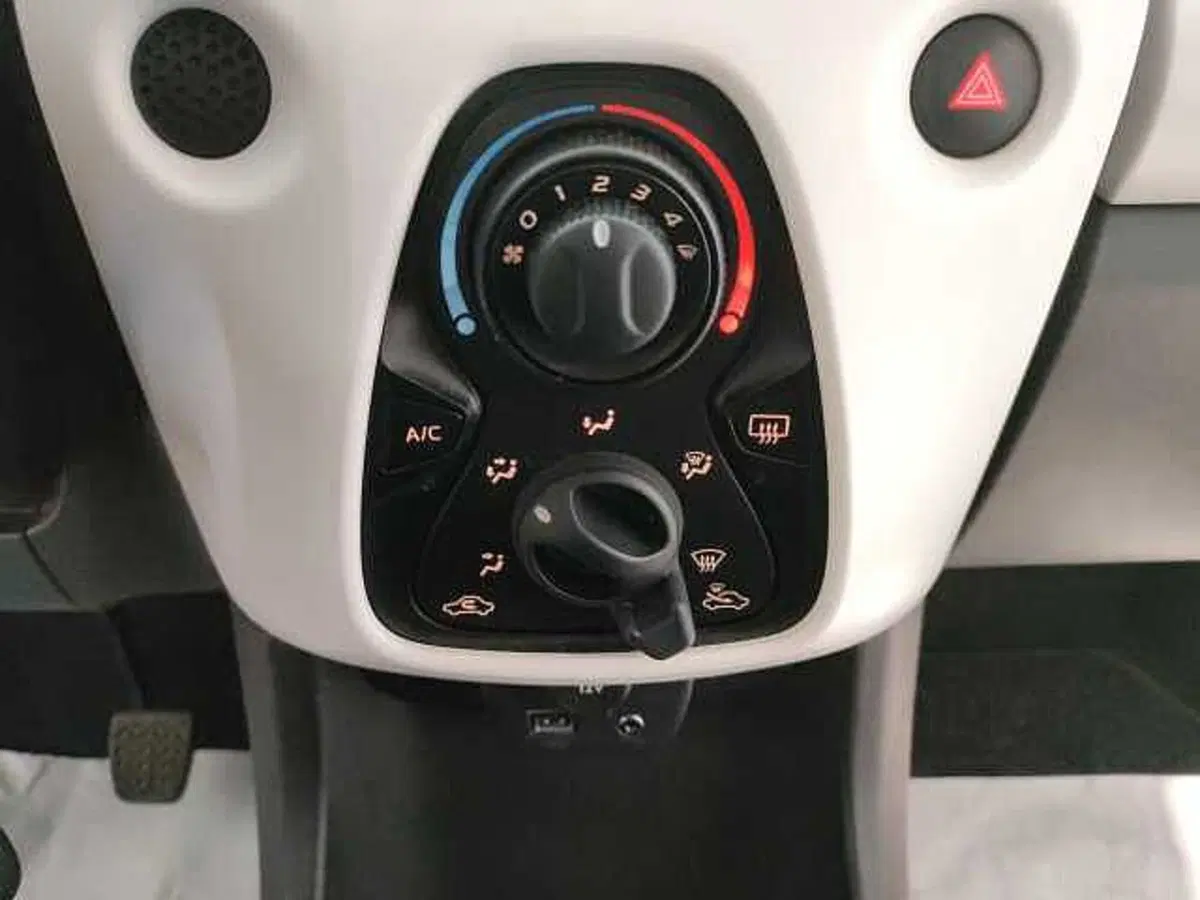 Peugeot 108 usata a Teramo (20)