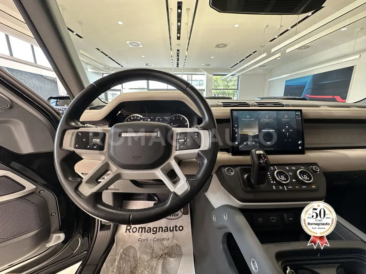 Land Rover Defender usata a Forlì-Cesena (17)