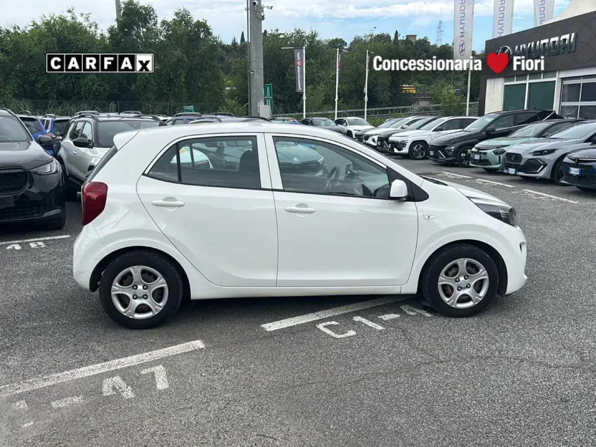Kia Picanto usata a Roma (6)