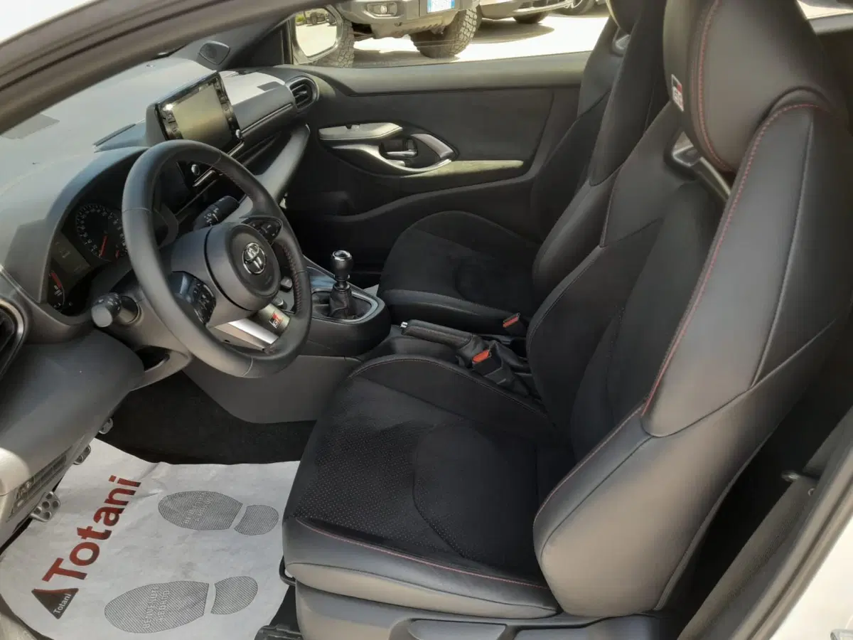Toyota GR Yaris usata a L'Aquila (4)