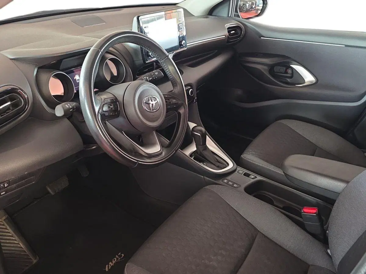Toyota Yaris usata a Messina (7)