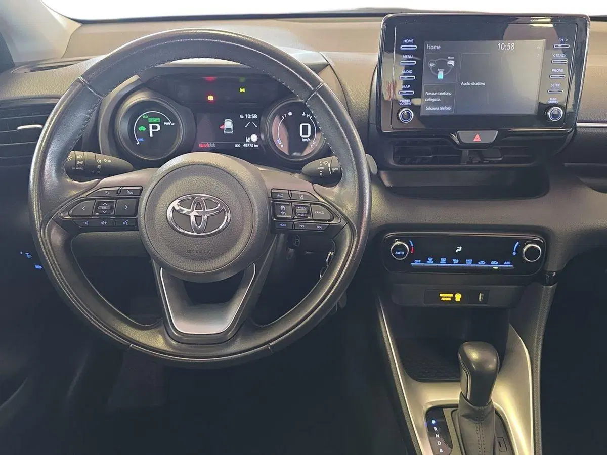 Toyota Yaris usata a Messina (8)