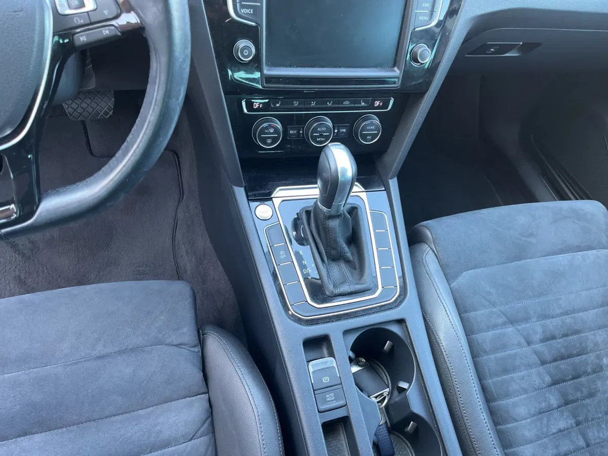 Volkswagen Passat usata a La Spezia (12)