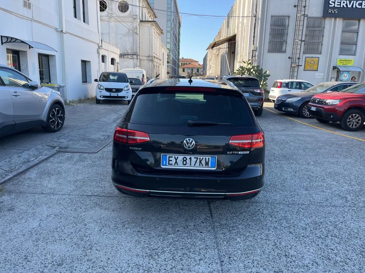 Volkswagen Passat usata a La Spezia (4)