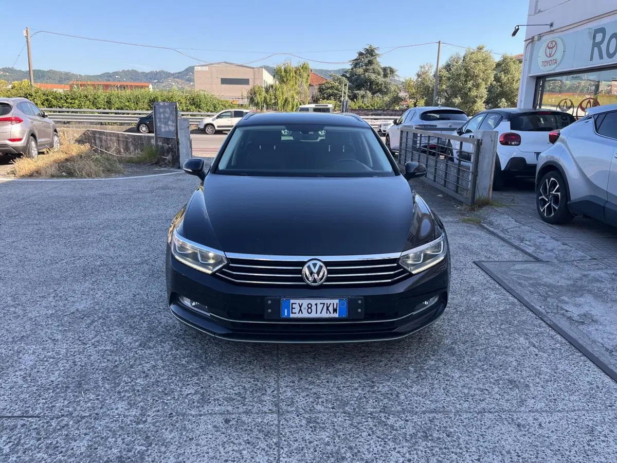 Volkswagen Passat usata a La Spezia (5)