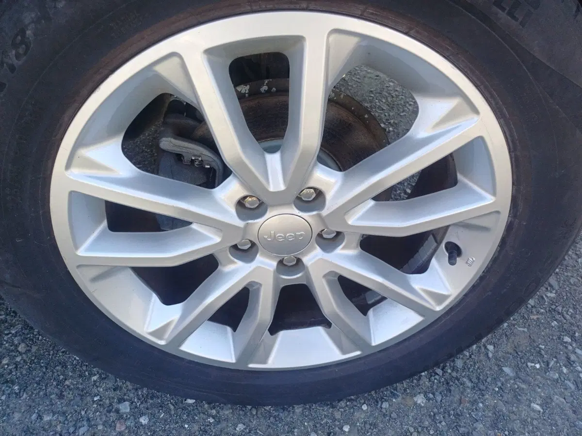 Jeep Compass usata a Massa-Carrara (11)