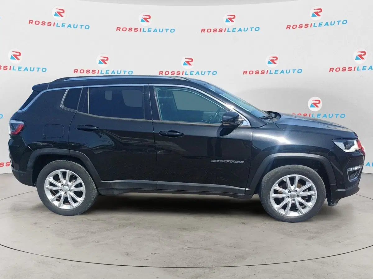Jeep Compass usata a Massa-Carrara (3)
