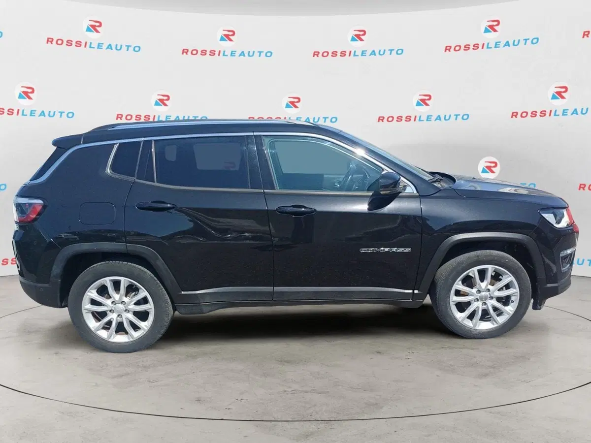 Jeep Compass usata a Massa-Carrara (7)