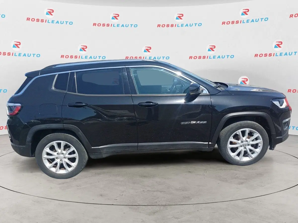 Jeep Compass usata a Massa-Carrara (8)