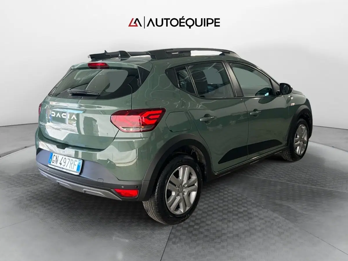 Dacia Sandero usata a Roma (5)