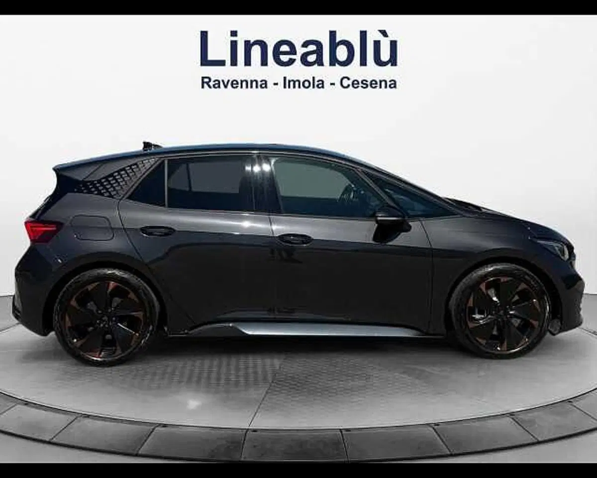 Cupra Born usata a Ravenna (6)