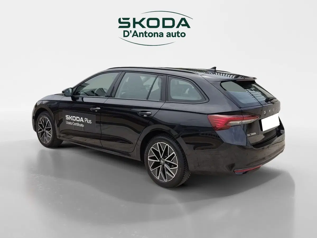 Skoda Octavia Station Wagon usata a Taranto (5)