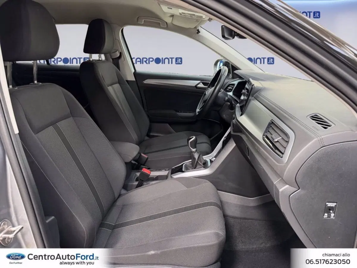 Volkswagen T-Roc usata a Roma (15)
