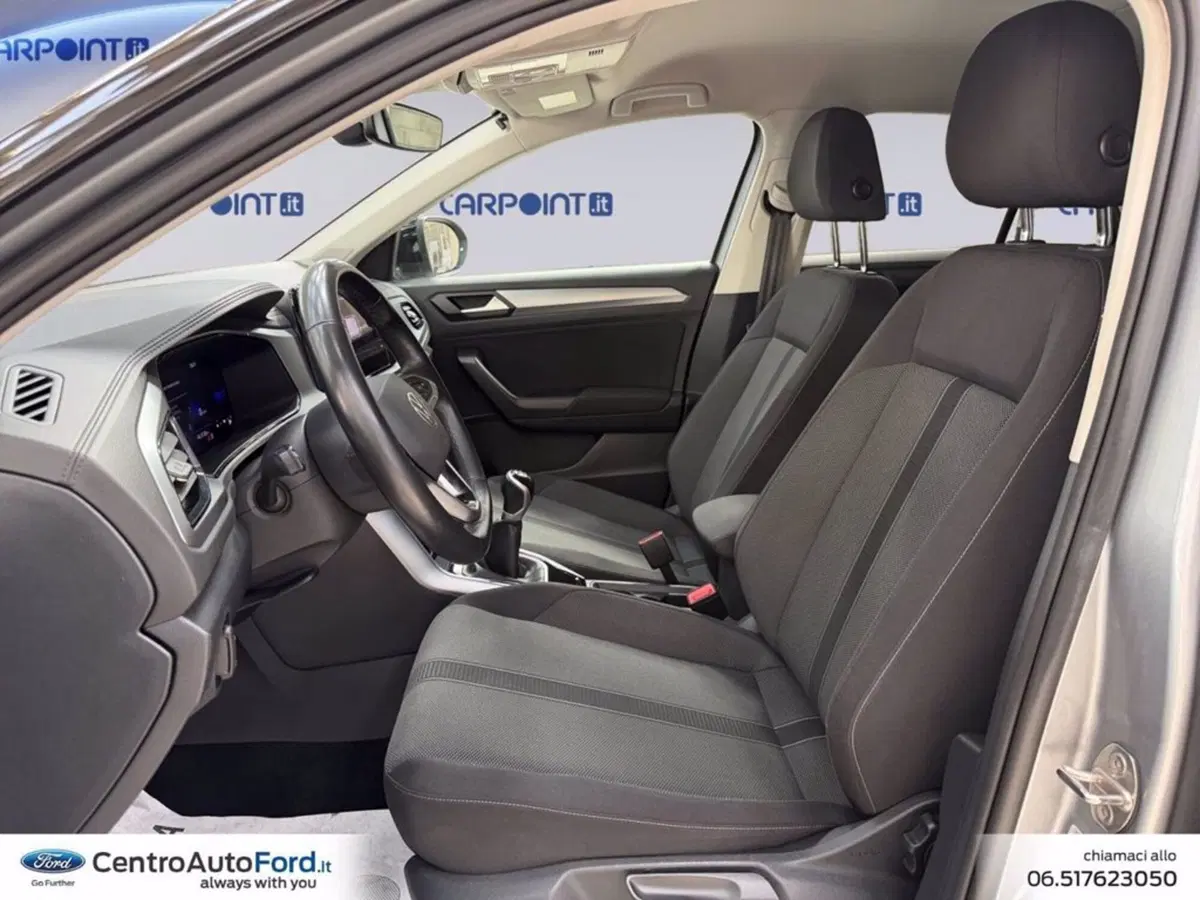 Volkswagen T-Roc usata a Roma (9)