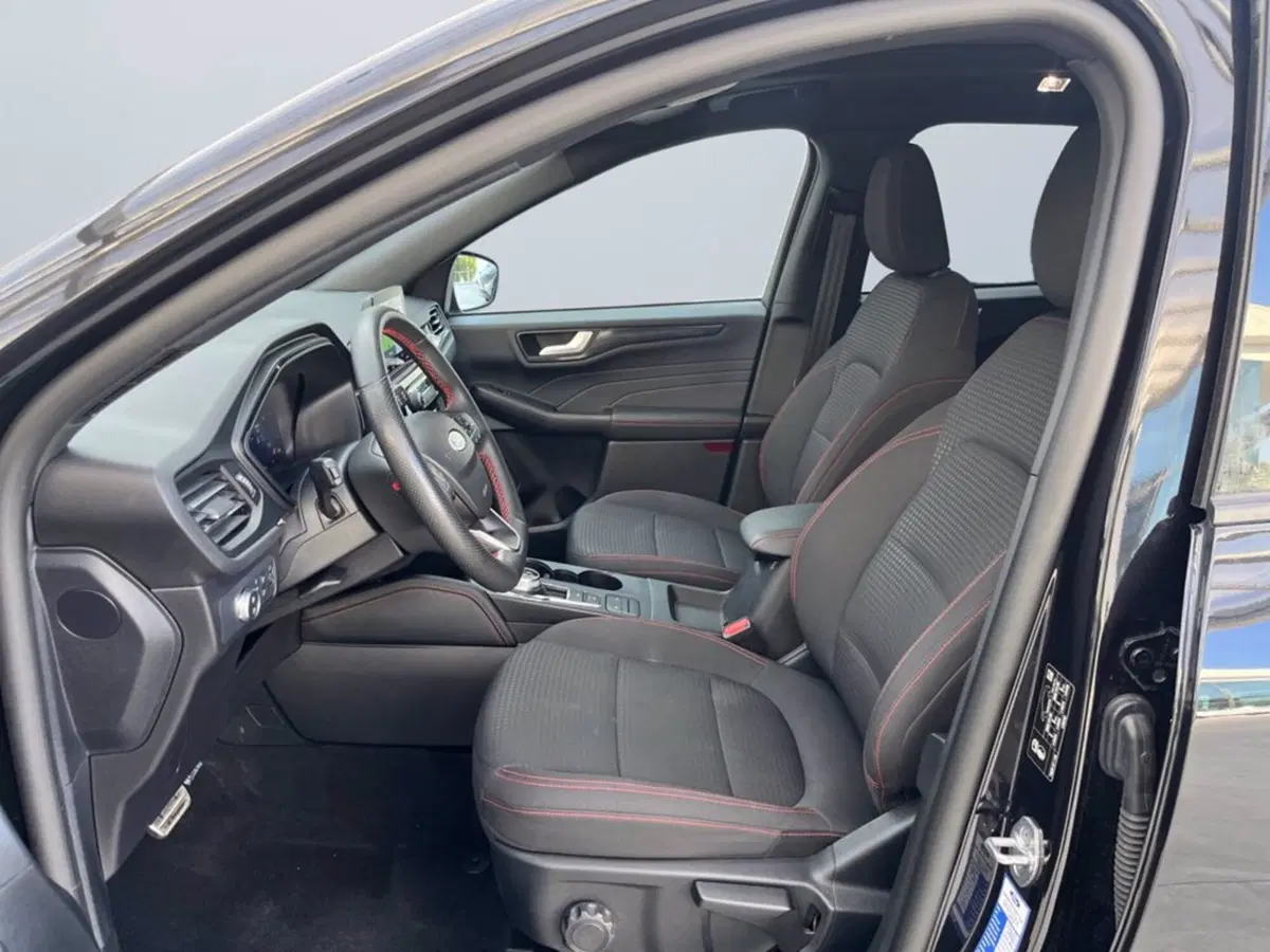 Ford Kuga usata a Milano (10)